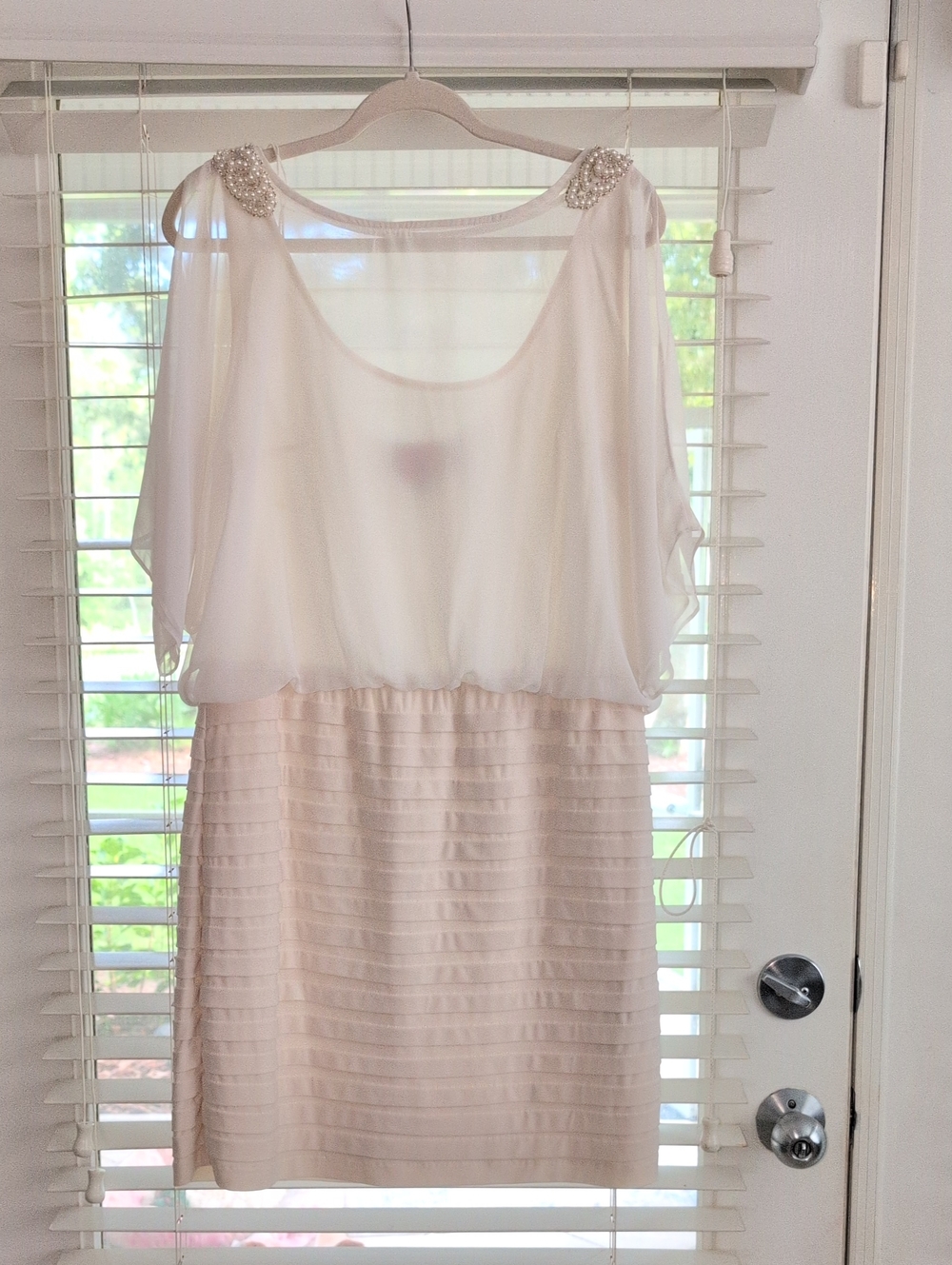 Scarlett Nite White Chiffon Popover Tiered Sheath Dress  Size 14